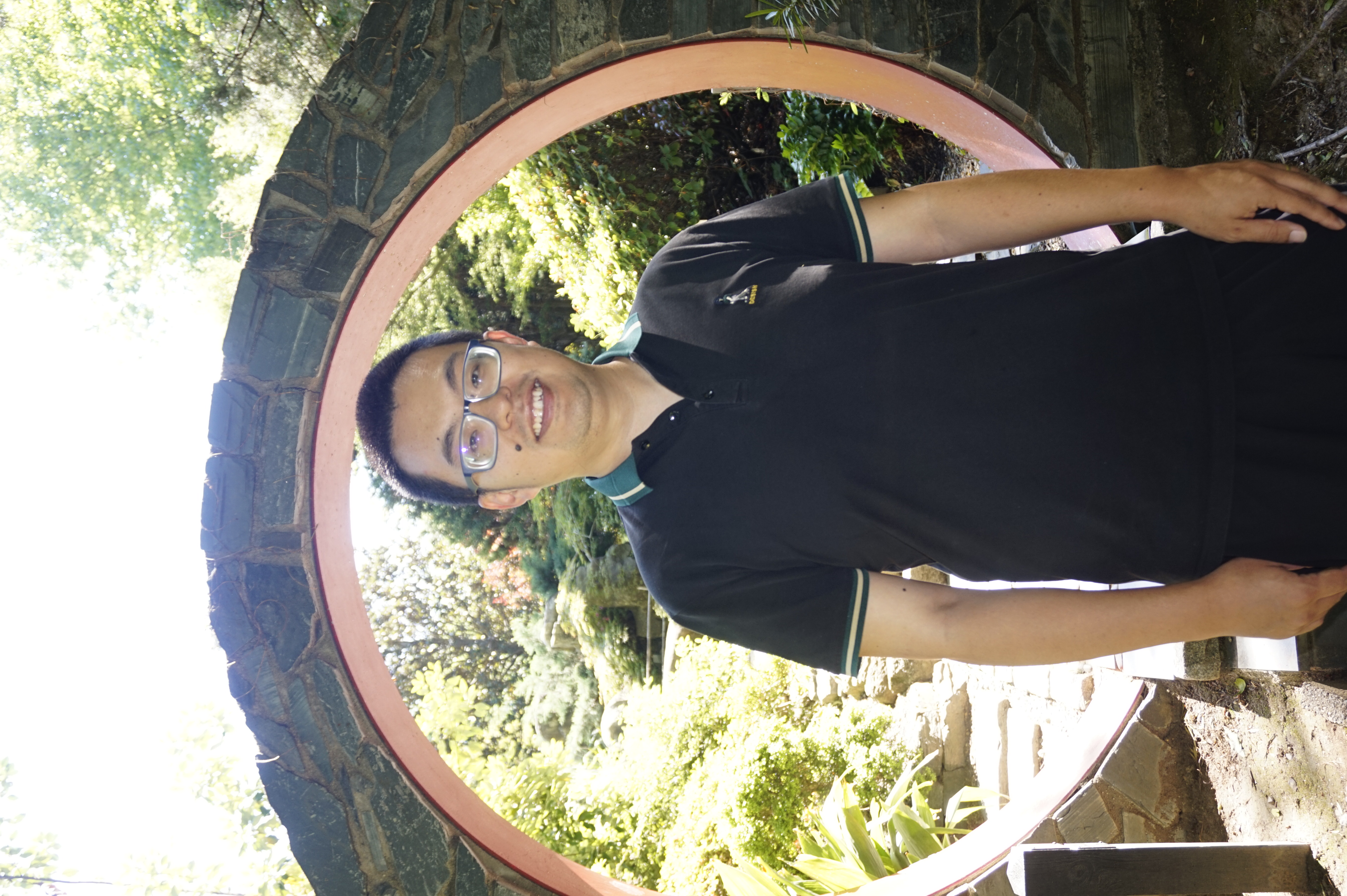 Shuai Shao headshot